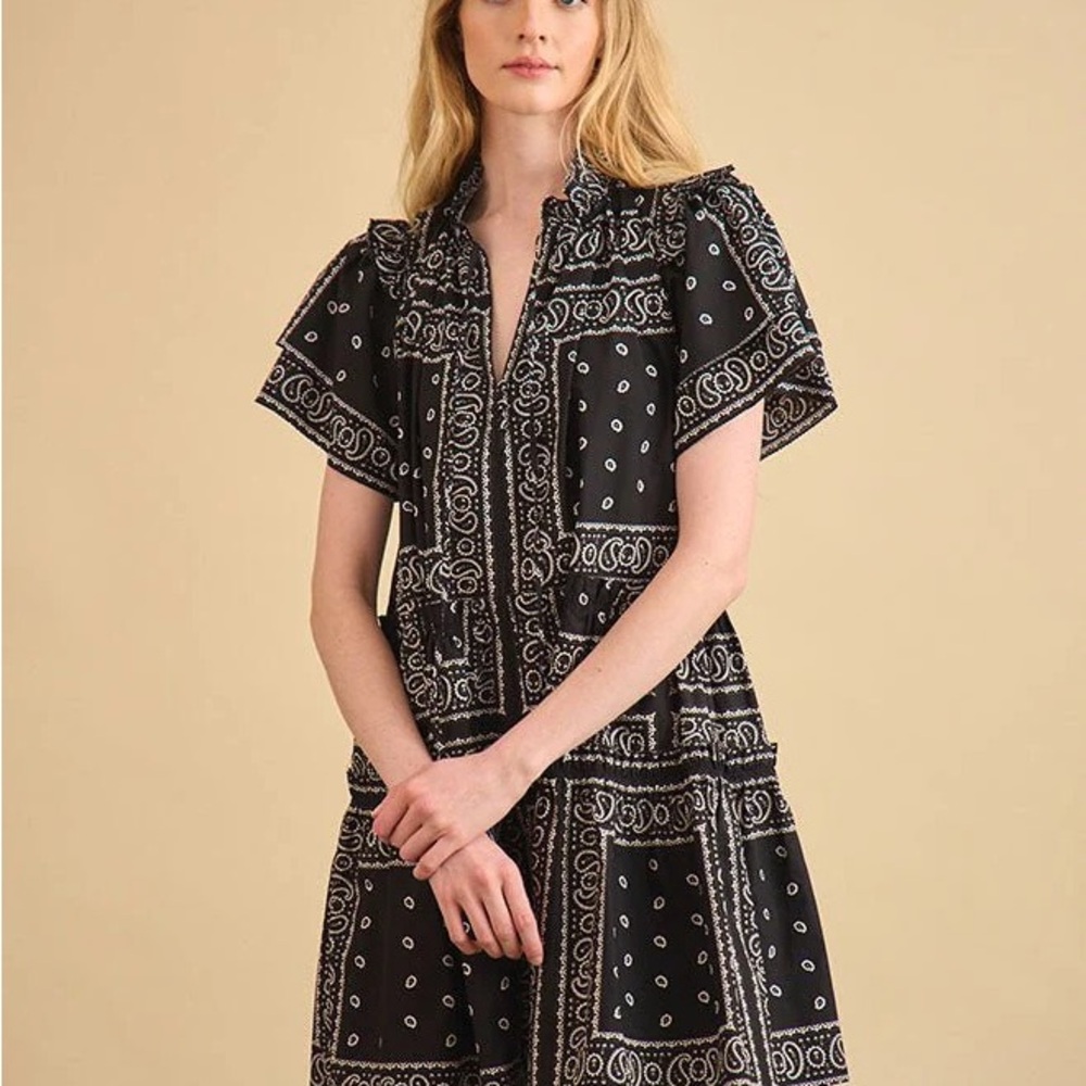 NWT HUNTER BELL Black & White Bandana-Print Short Sleeve Dress